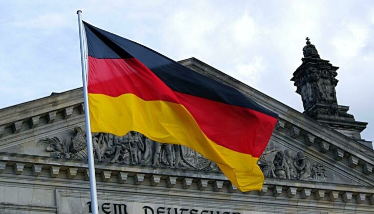 تدريب ممول بألمانيا